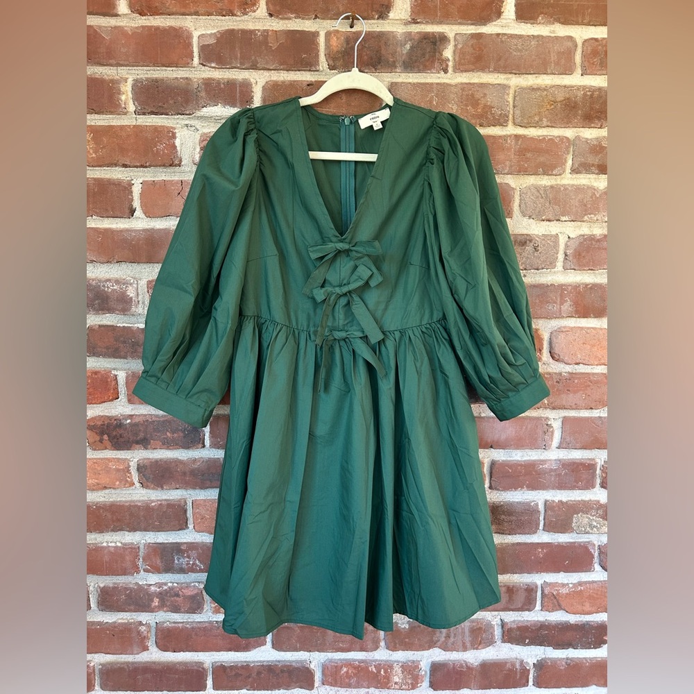 Green Boutique Dress NWOT